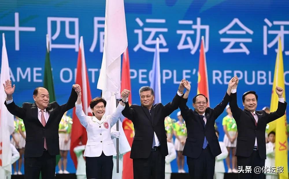 探索未來，2025新澳門正版免費(fèi)資本車的時(shí)代來臨，2025新澳門正版免費(fèi)資本車時(shí)代，探索未來的機(jī)遇與挑戰(zhàn)