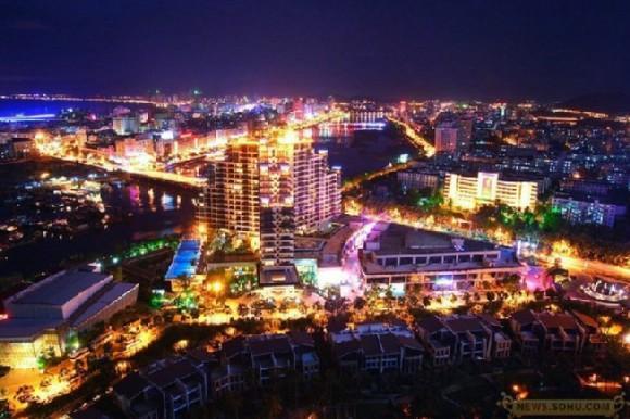 香港資料正版大全2025，專注于智能生態(tài)發(fā)展的獨特視角，智能生態(tài)發(fā)展獨特視角，香港資料正版大全2025