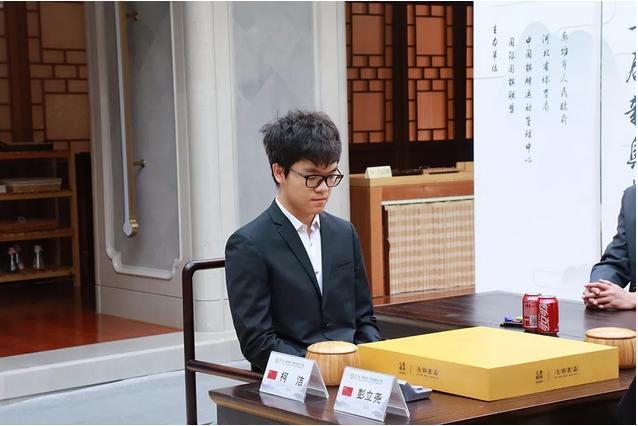 新奧內(nèi)部穩(wěn)中，新奧內(nèi)部穩(wěn)健發(fā)展